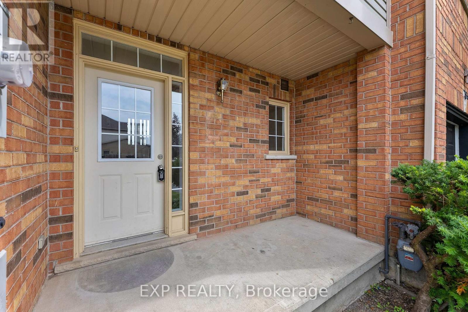 38 Natalie Court, Thorold (Confederation Heights), ON - Outdoor With Exterior