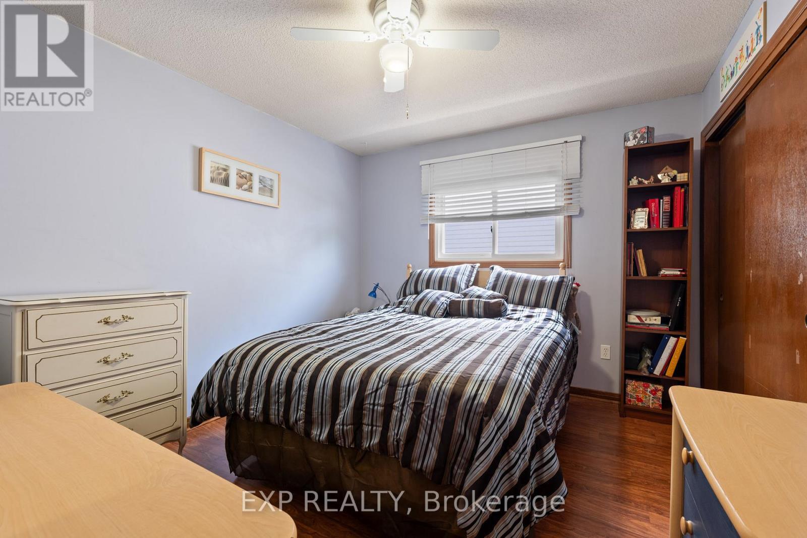 38 Capri Street, Thorold (Confederation Heights), ON - Indoor Photo Showing Bedroom