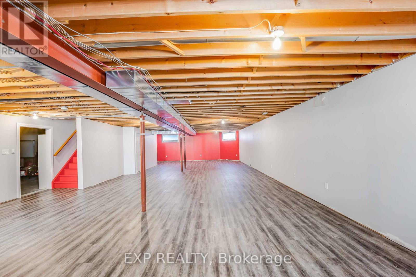 3750 Kalar Road, Niagara Falls (Mt. Carmel), ON - Indoor