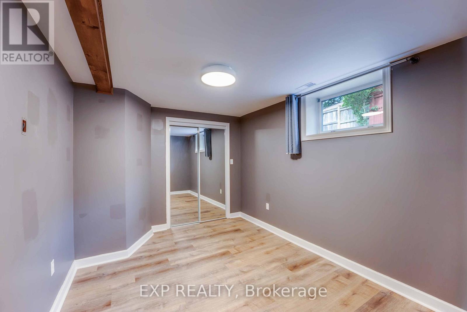 6501 Erwin Crescent, Niagara Falls (Dorchester), ON - Indoor Photo Showing Other Room