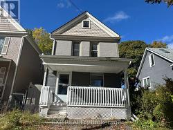 5205 PALMER AVENUE Niagara Falls (Downtown), ON L2E 3T9