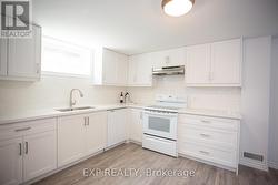Kitchen - Unit B (Lower) -