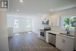 Kitchen & Dining - Garden Suite -