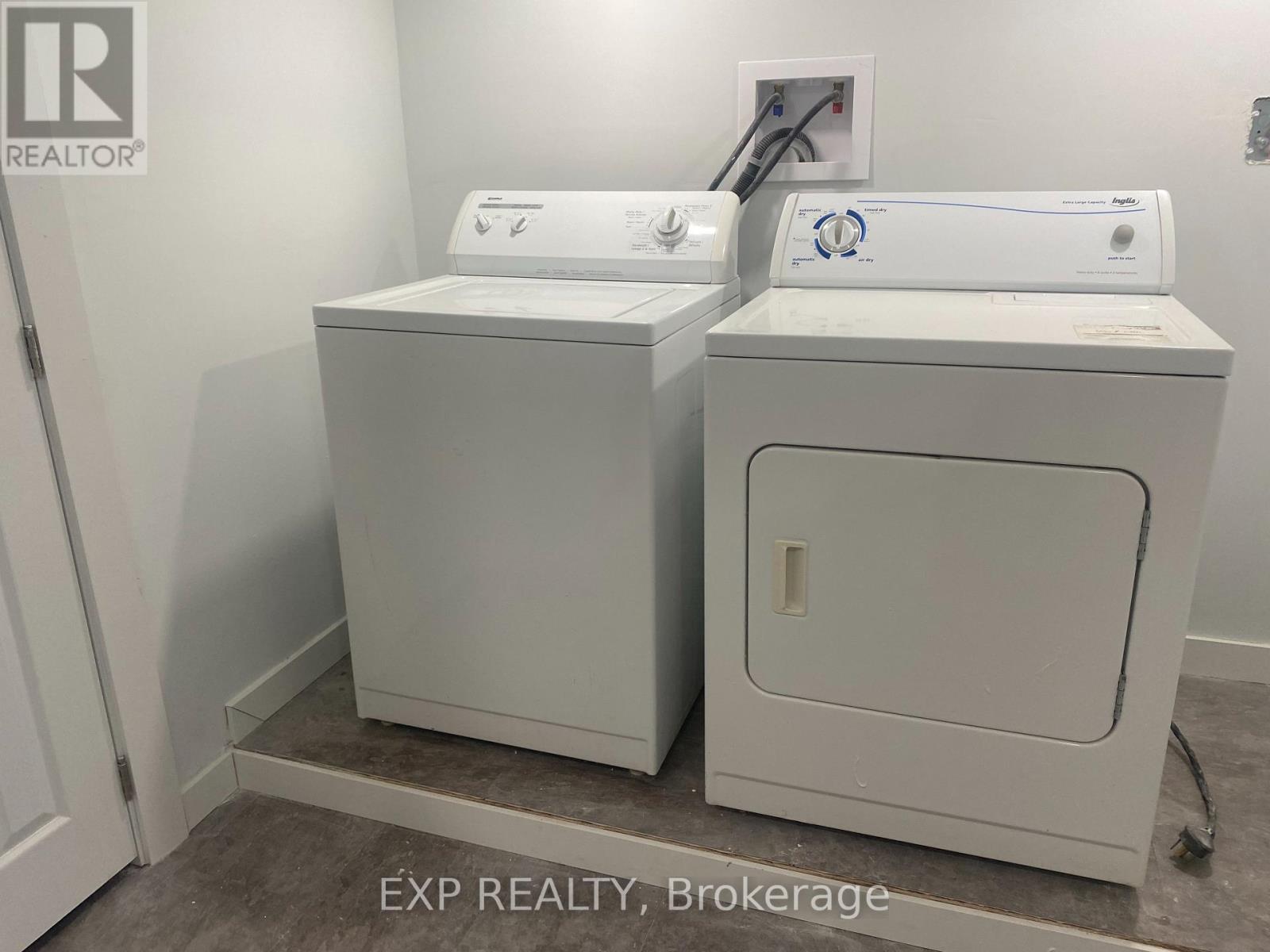 Lower - 90 Commercial Street, Welland (Lincoln/Crowland), ON - Indoor Photo Showing Laundry Room