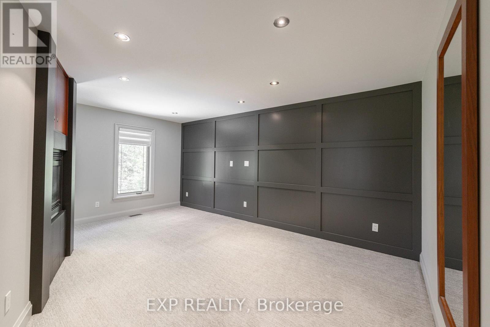 6559 Jupiter Boulevard, Niagara Falls (Stamford), ON - Indoor Photo Showing Other Room