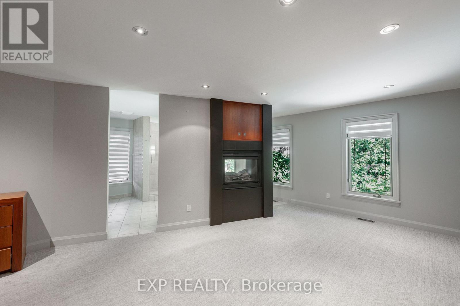 6559 Jupiter Boulevard, Niagara Falls (Stamford), ON - Indoor Photo Showing Other Room