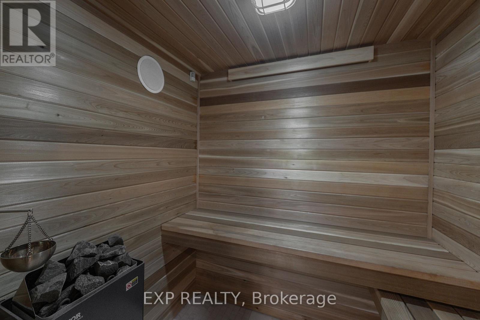 6559 Jupiter Boulevard, Niagara Falls (Stamford), ON - Indoor Photo Showing Other Room