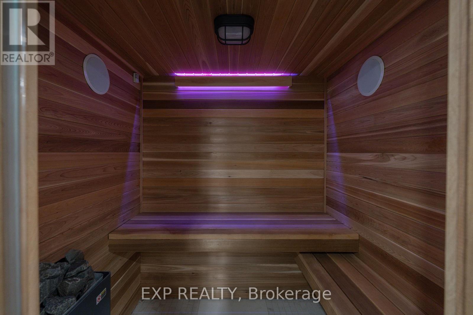 6559 Jupiter Boulevard, Niagara Falls (Stamford), ON - Indoor Photo Showing Other Room