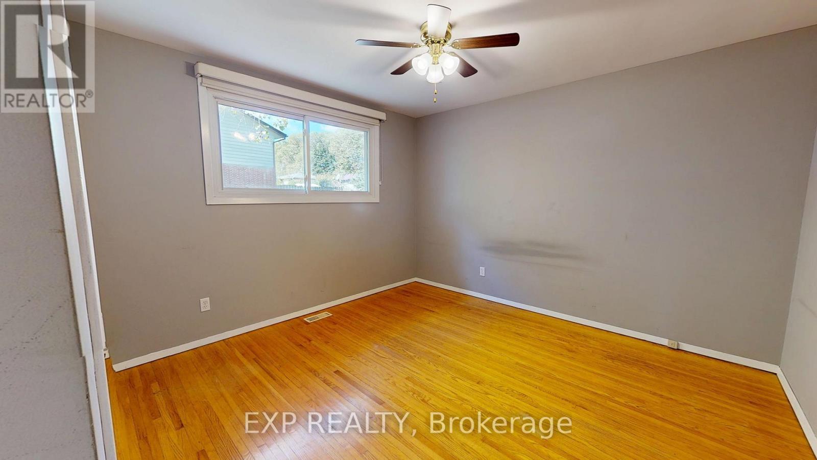 3312 Addison Avenue, Niagara Falls (Church'S Lane), ON - Indoor Photo Showing Other Room