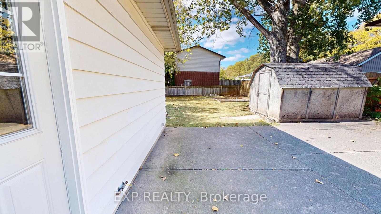 3312 Addison Avenue, Niagara Falls (Church'S Lane), ON - Outdoor