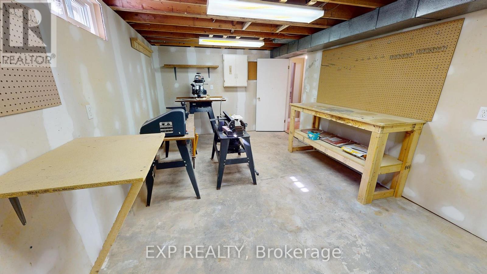 3312 Addison Avenue, Niagara Falls (Church'S Lane), ON - Indoor Photo Showing Basement