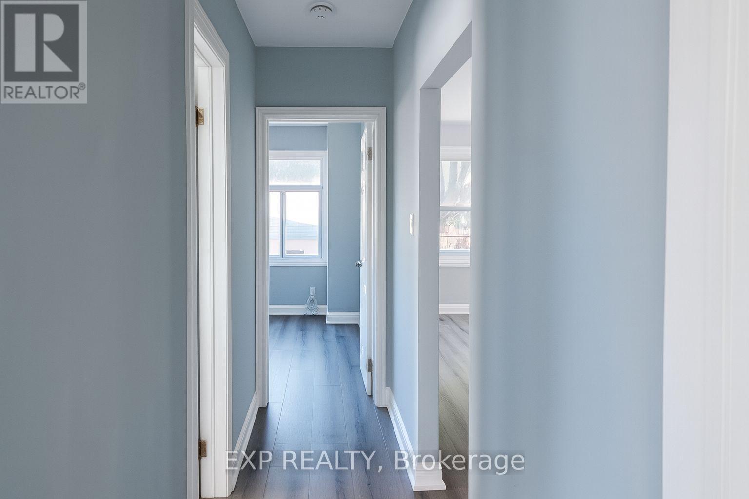 20 Marmora Street, St. Catharines (E. Chester), ON - Indoor Photo Showing Other Room