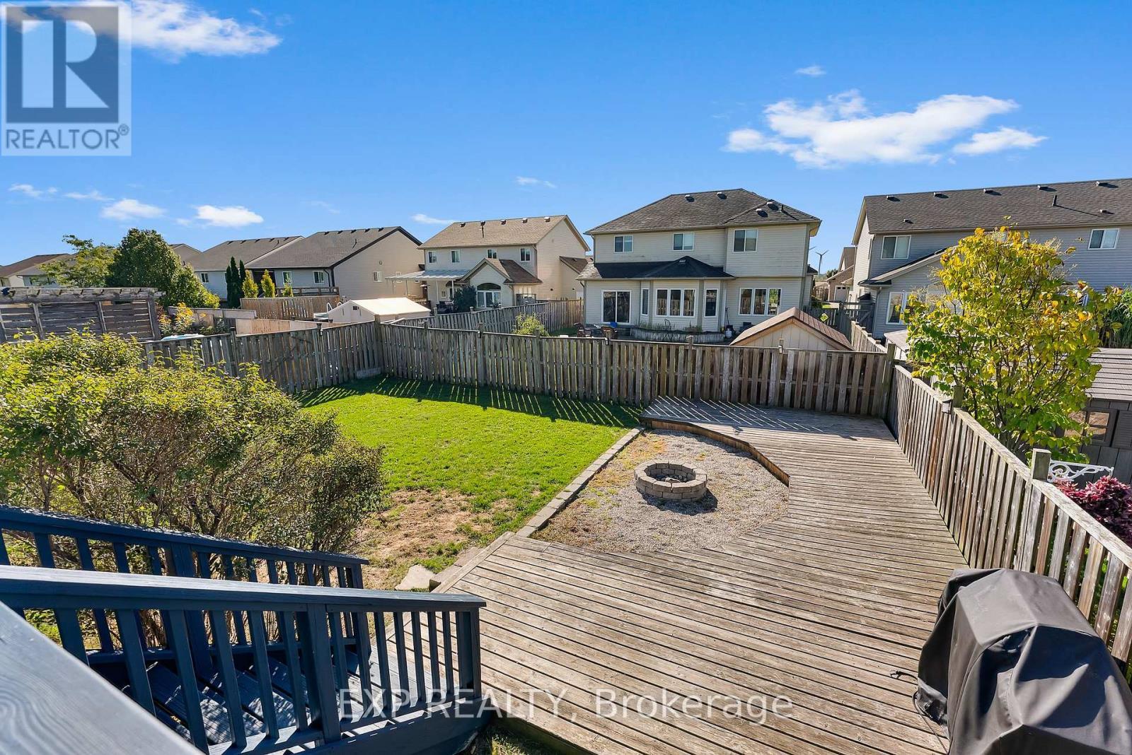 8 Lindan Street, West Lincoln (Smithville), ON - Outdoor