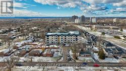 202 - 2 ARBOURVALE COMMON St. Catharines (Glendale/Glenridge), ON L2T 2Z9
