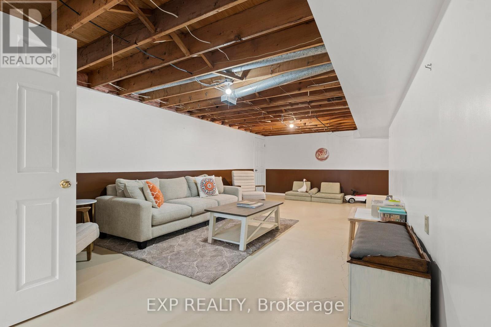 21419 Outred Road, Wainfleet (Marshville/Winger), ON - Indoor