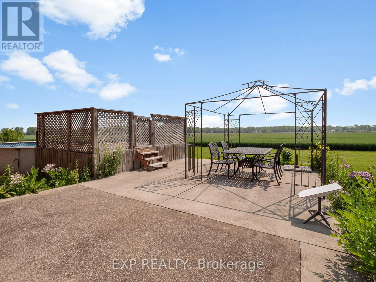 21419 Outred Road, Wainfleet (Marshville/Winger), ON - Outdoor