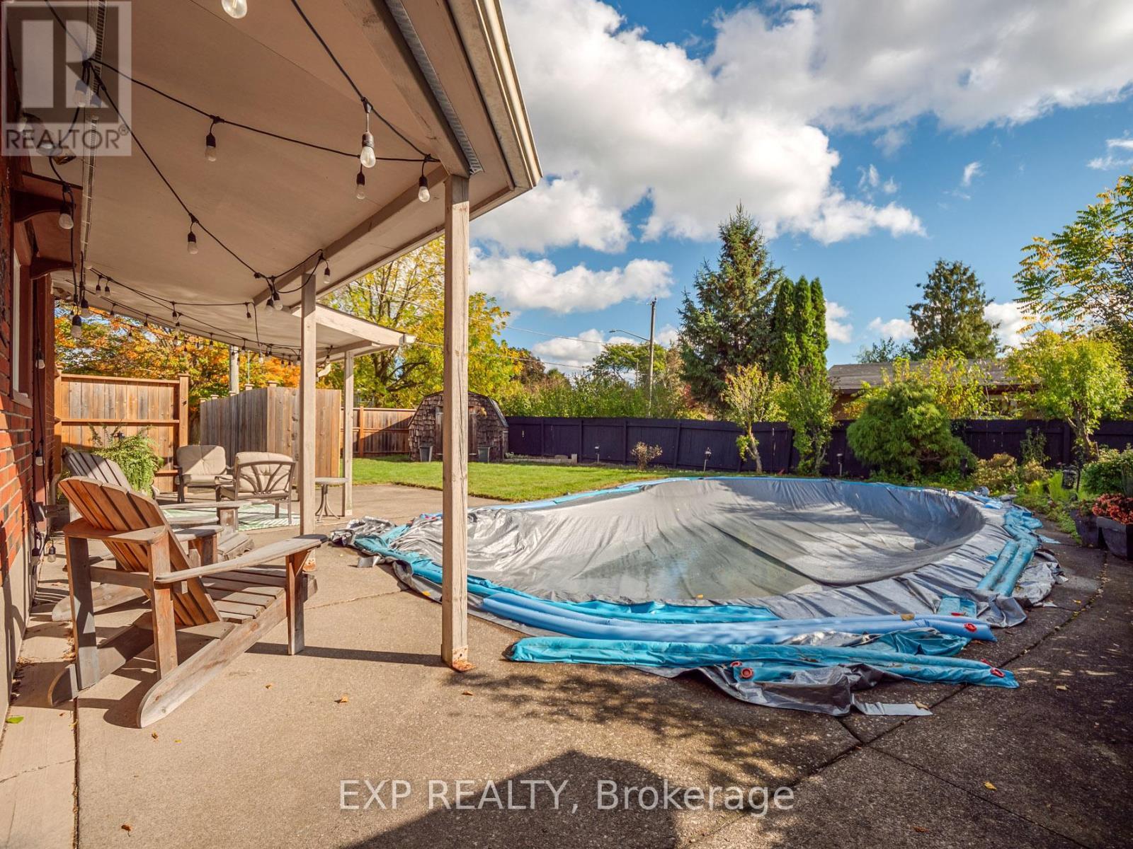 6570 Sherwood Road, Niagara Falls (Morrison), ON - Outdoor