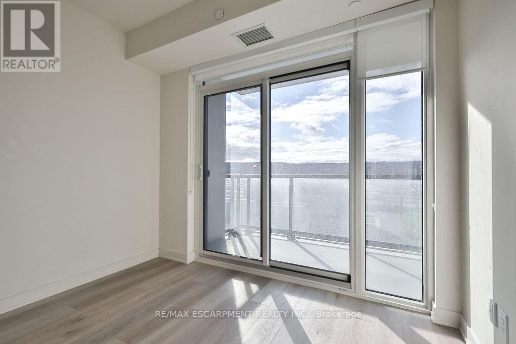 612 - 385 Winston Road, Grimsby, ON - Indoor Photo Showing Other Room