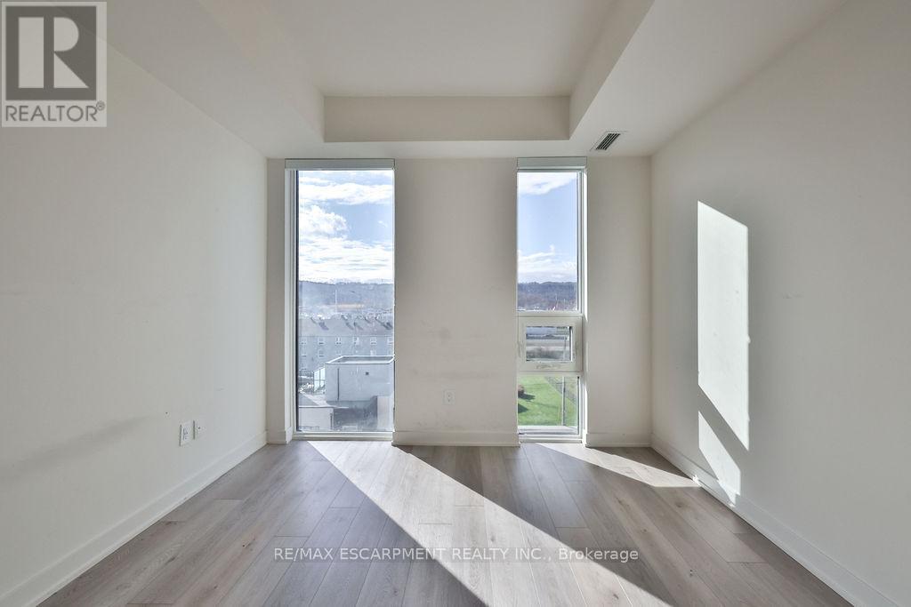 612 - 385 Winston Road, Grimsby, ON - Indoor Photo Showing Other Room