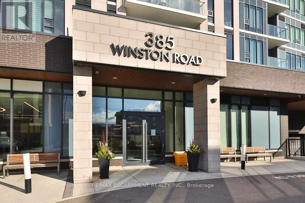 612 - 385 Winston Road, Grimsby, ON - Outdoor