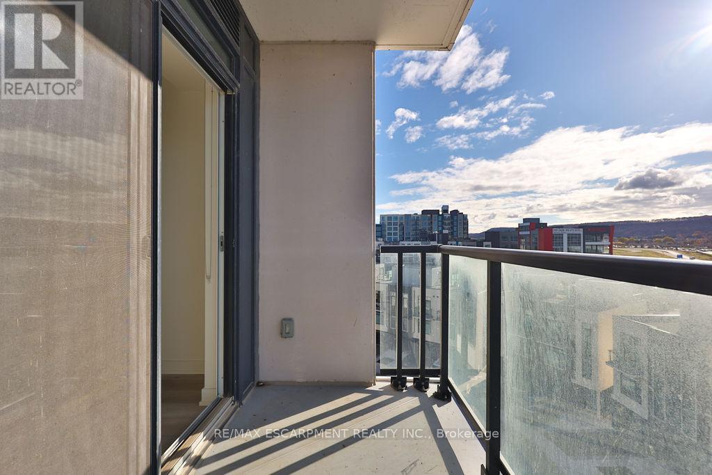 612 - 385 Winston Road, Grimsby, ON - Outdoor