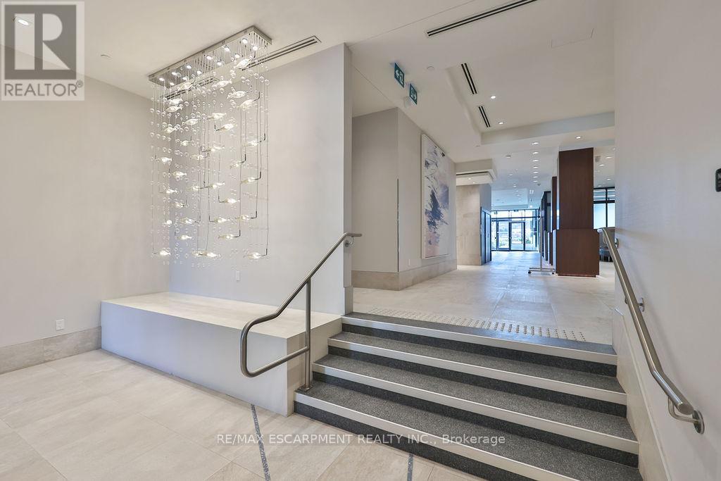 612 - 385 Winston Road, Grimsby, ON - Indoor Photo Showing Other Room