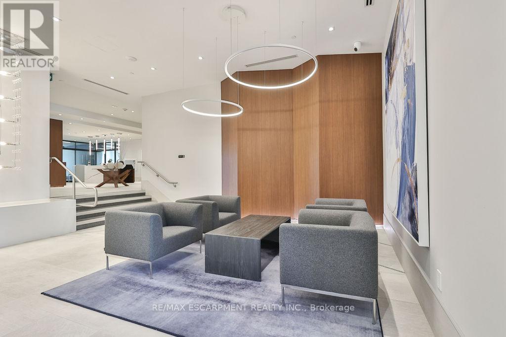 612 - 385 Winston Road, Grimsby, ON - Indoor Photo Showing Other Room