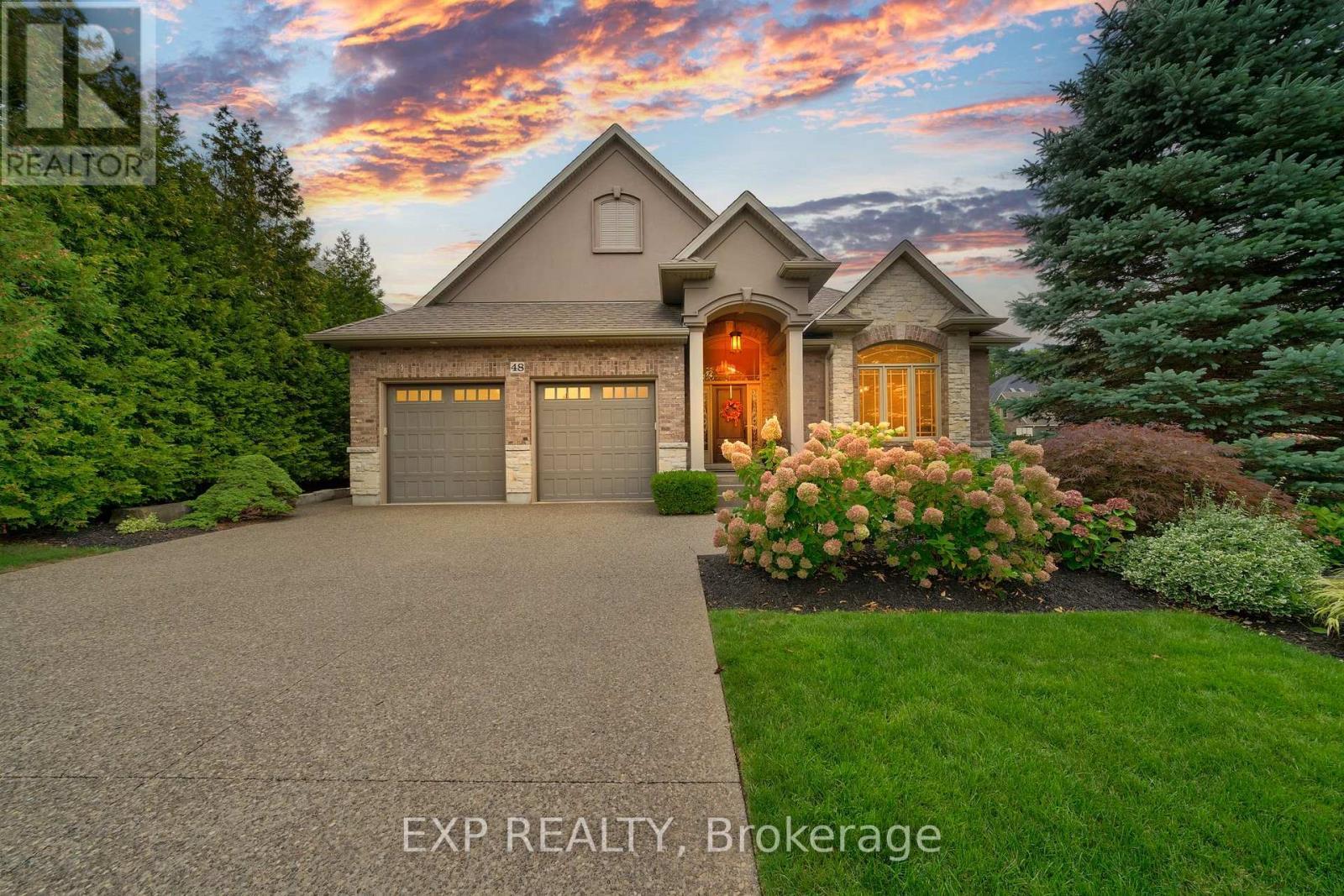 48 Timmsdale Crescent, Pelham (Fonthill), ON - Outdoor