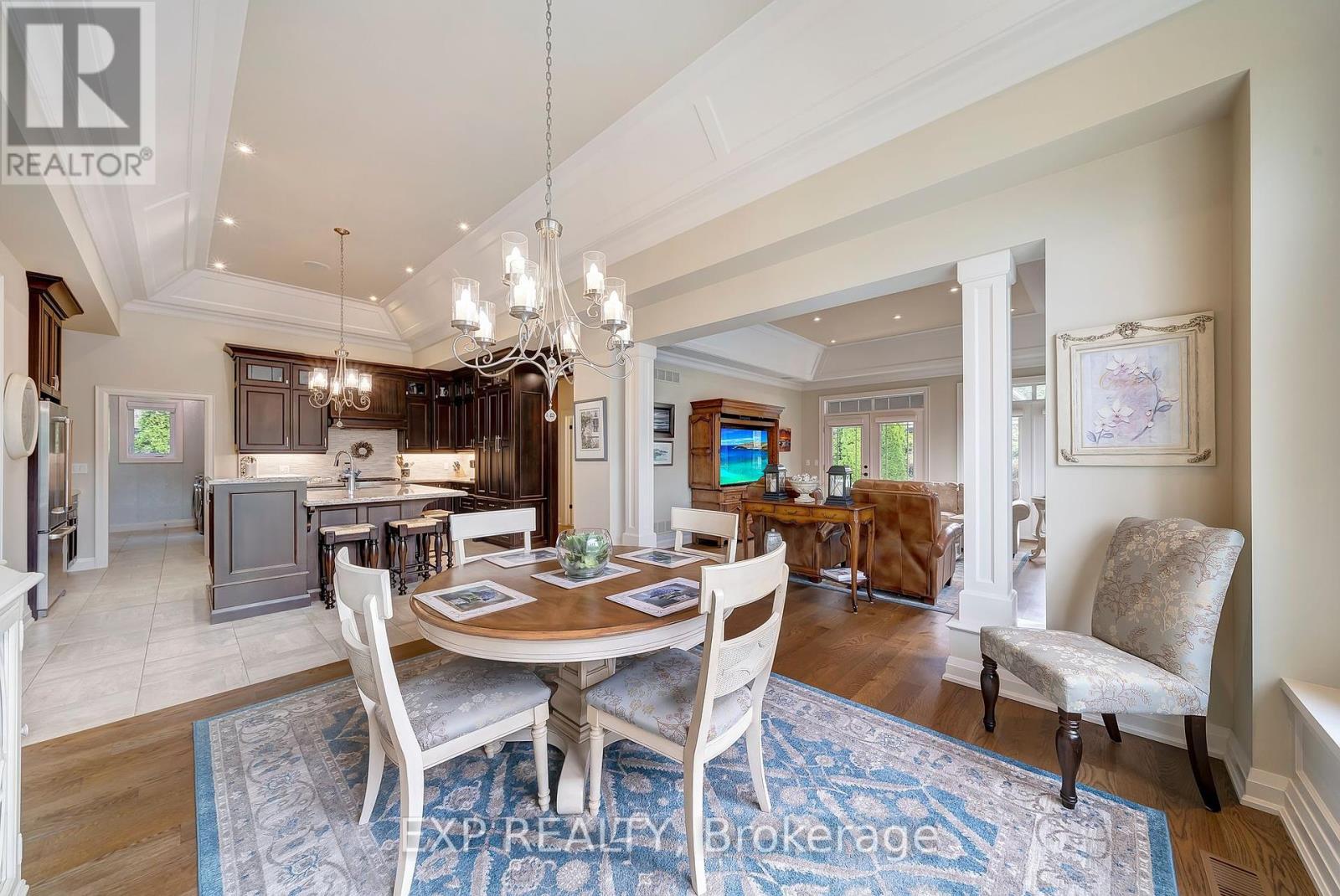 48 Timmsdale Crescent, Pelham (Fonthill), ON - Indoor Photo Showing Dining Room