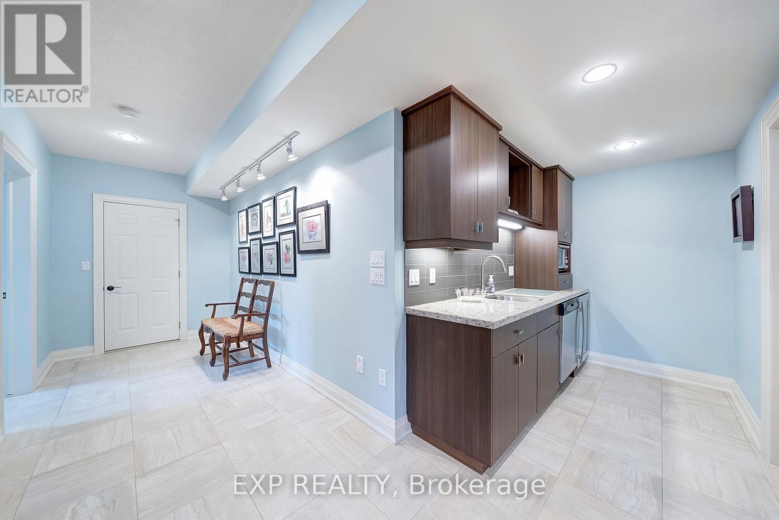 48 Timmsdale Crescent, Pelham (Fonthill), ON - Indoor Photo Showing Other Room