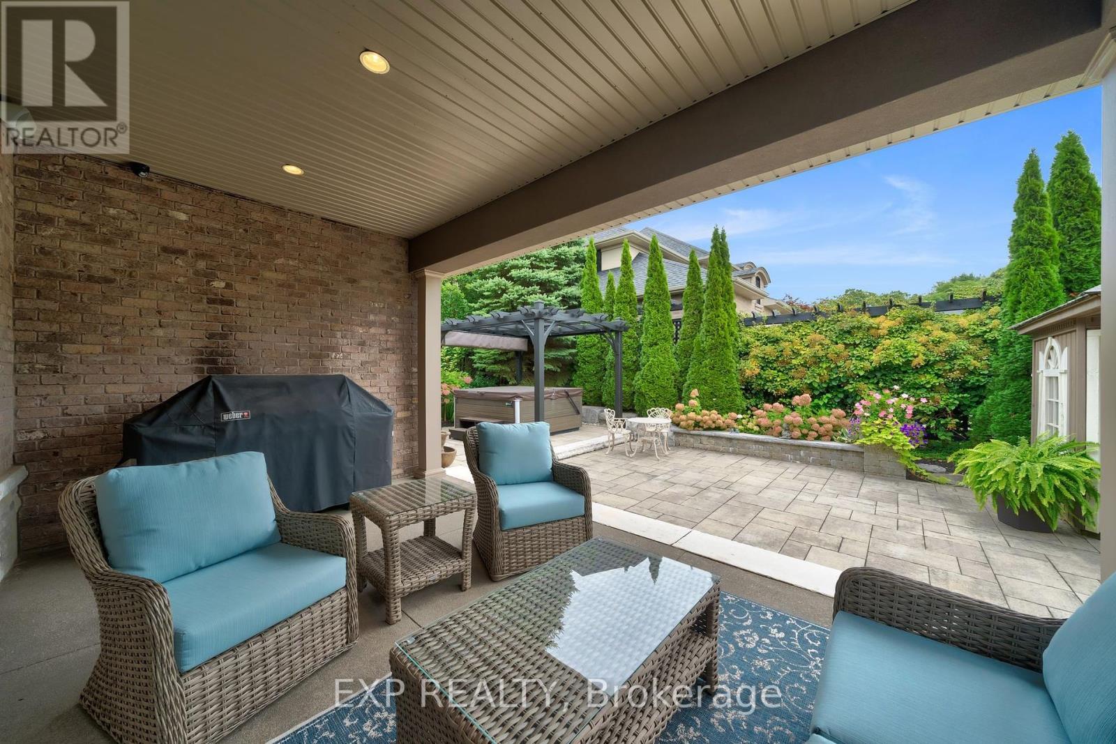 48 Timmsdale Crescent, Pelham (Fonthill), ON - Outdoor With Deck Patio Veranda With Exterior