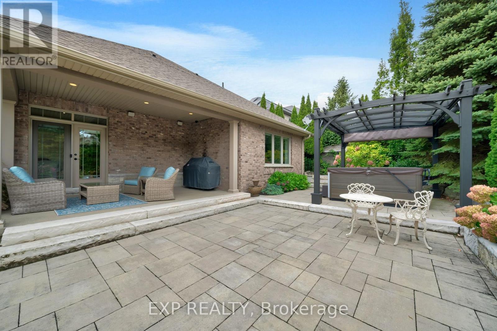 48 Timmsdale Crescent, Pelham (Fonthill), ON - Outdoor With Deck Patio Veranda