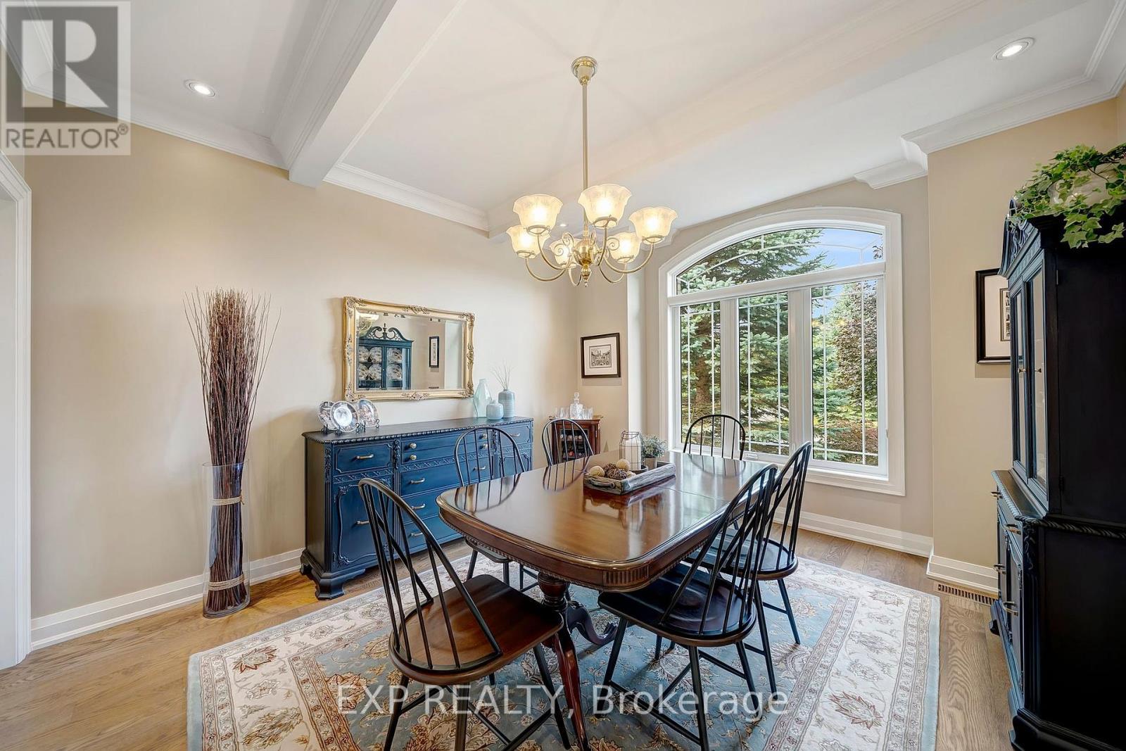 48 Timmsdale Crescent, Pelham (Fonthill), ON - Indoor Photo Showing Dining Room