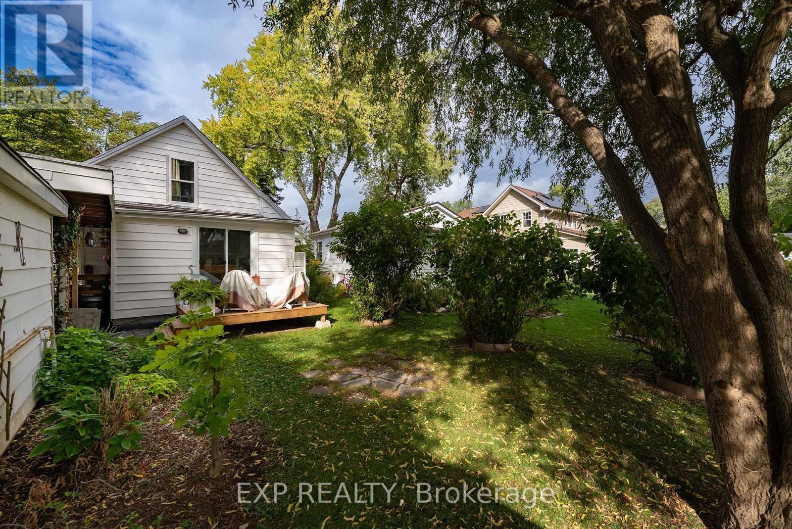 3791 Fairfield Avenue, Fort Erie (Crystal Beach), ON - Outdoor