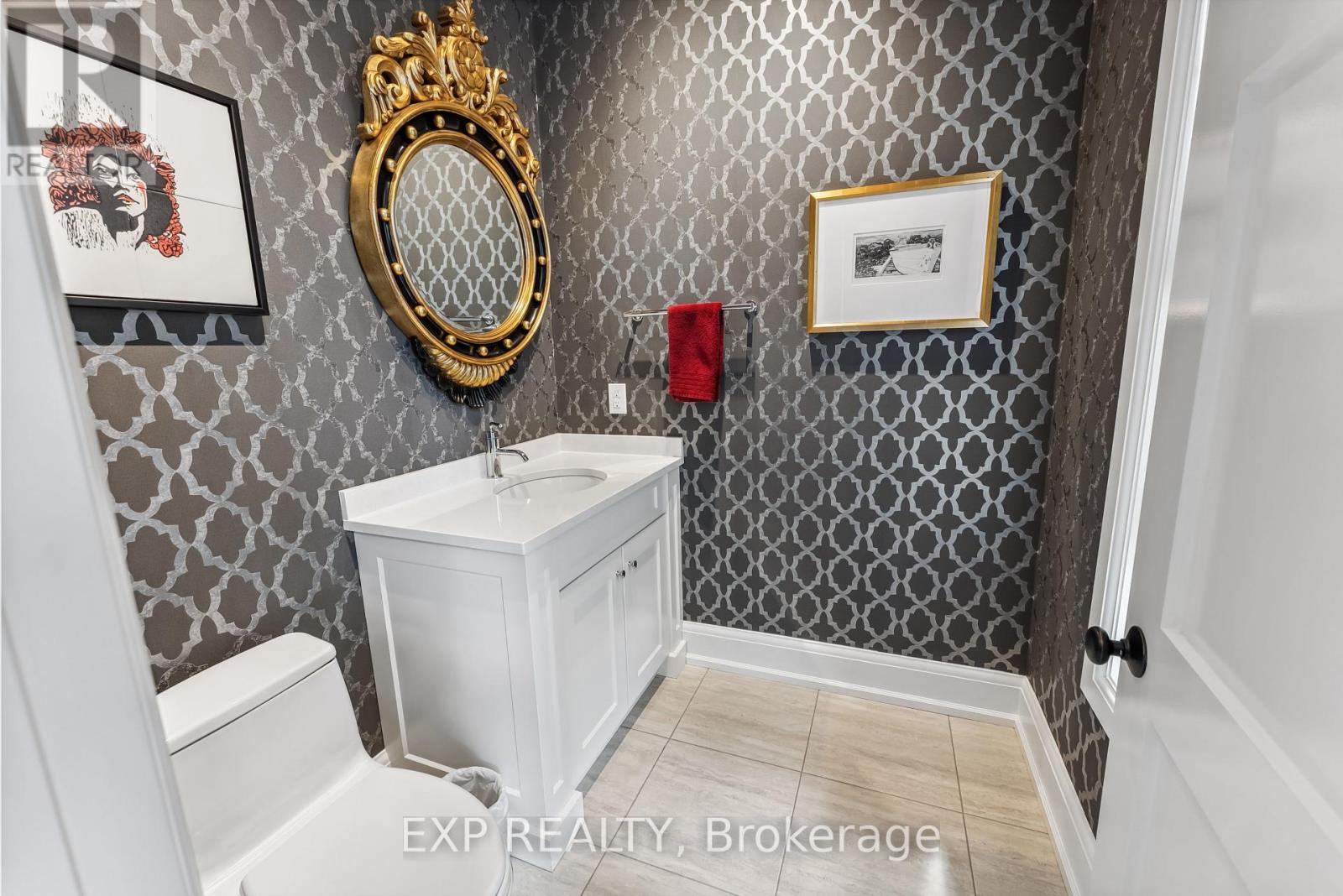 14 Angels Drive, Niagara-On-The-Lake (St. Davids), ON - Indoor Photo Showing Bathroom