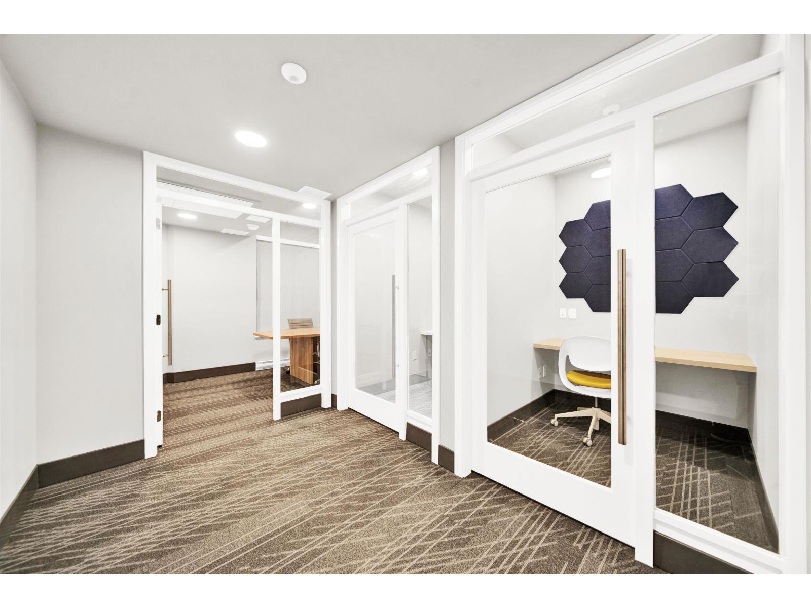 109 7936 206 Street, Langley, BC - Indoor Photo Showing Other Room