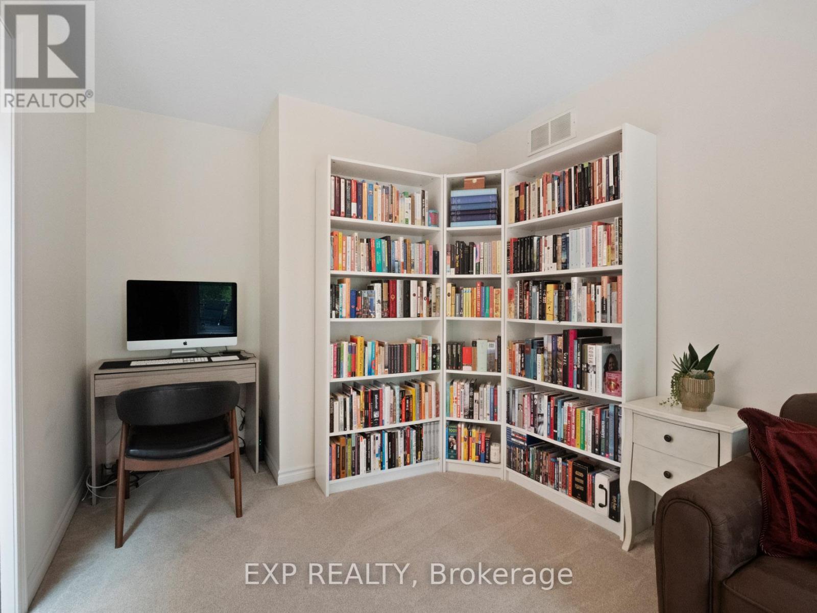 23 - 3241 Montrose Road, Niagara Falls (Mt. Carmel), ON - Indoor Photo Showing Office