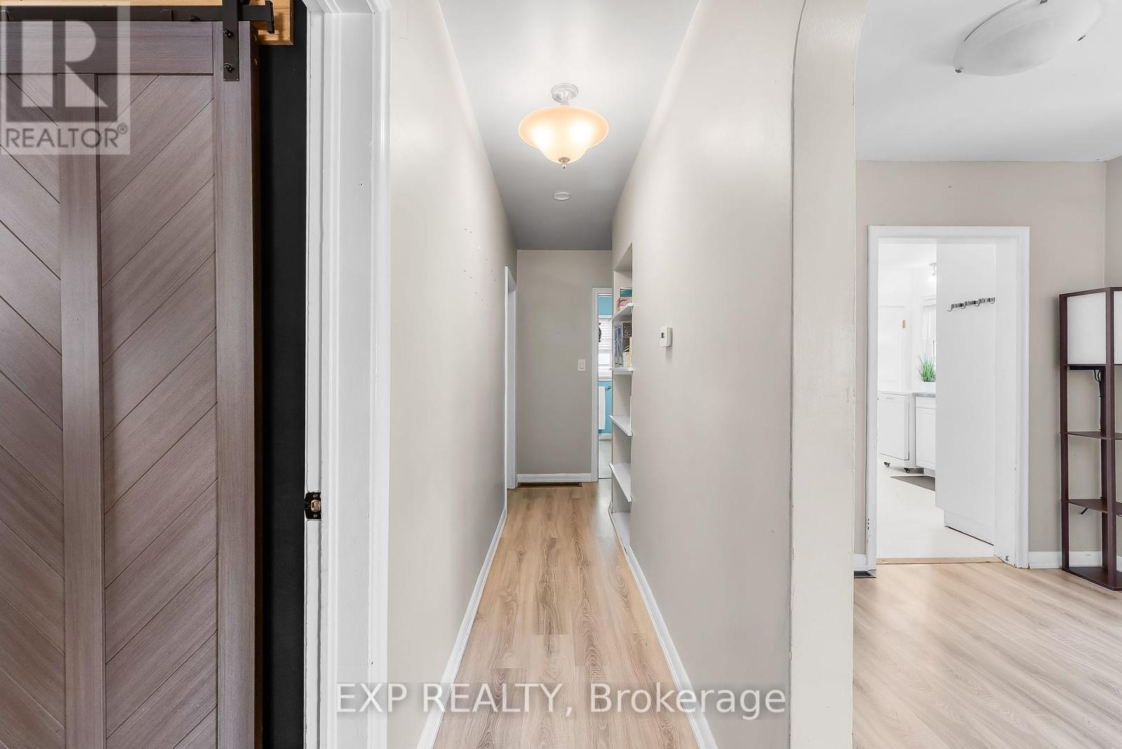 2 Homewood Avenue, Port Colborne (Sugarloaf), ON - Indoor Photo Showing Other Room