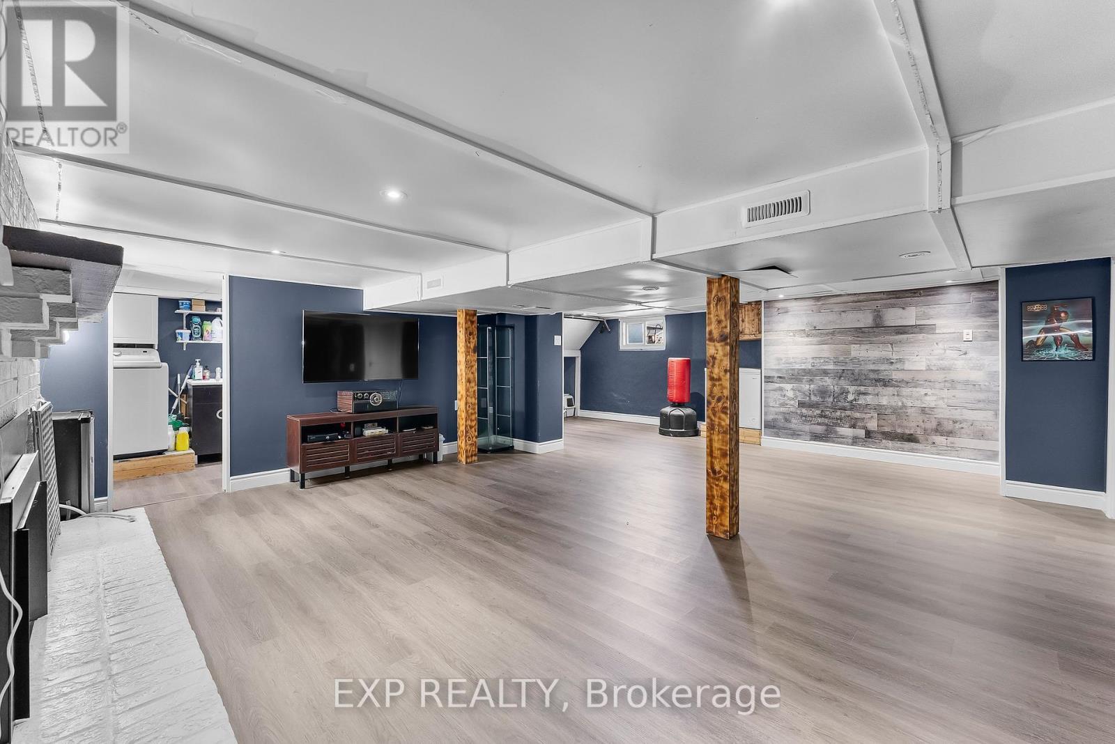 2 Homewood Avenue, Port Colborne (Sugarloaf), ON - Indoor Photo Showing Other Room