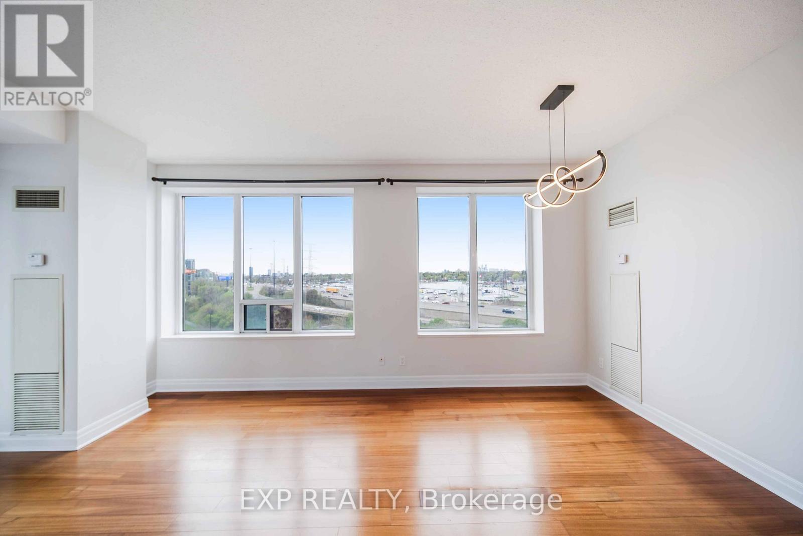 1003 - 2119 Lakeshore Boulevard W, Toronto (Mimico), ON - Indoor Photo Showing Other Room