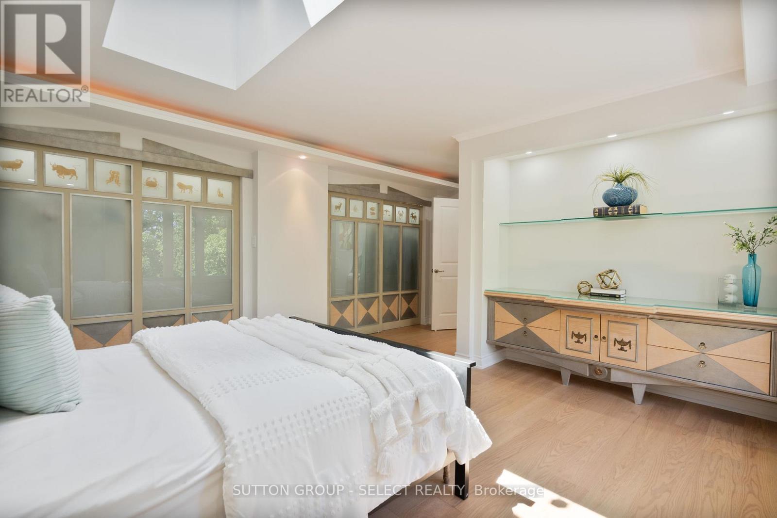 9 Ullswater Crescent, London North (North A), ON - Indoor Photo Showing Bedroom