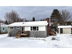 28 Huron AVE Fredericton, NB E3A 1J7