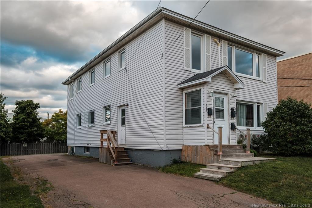 257-259 West Lane, Moncton, NB