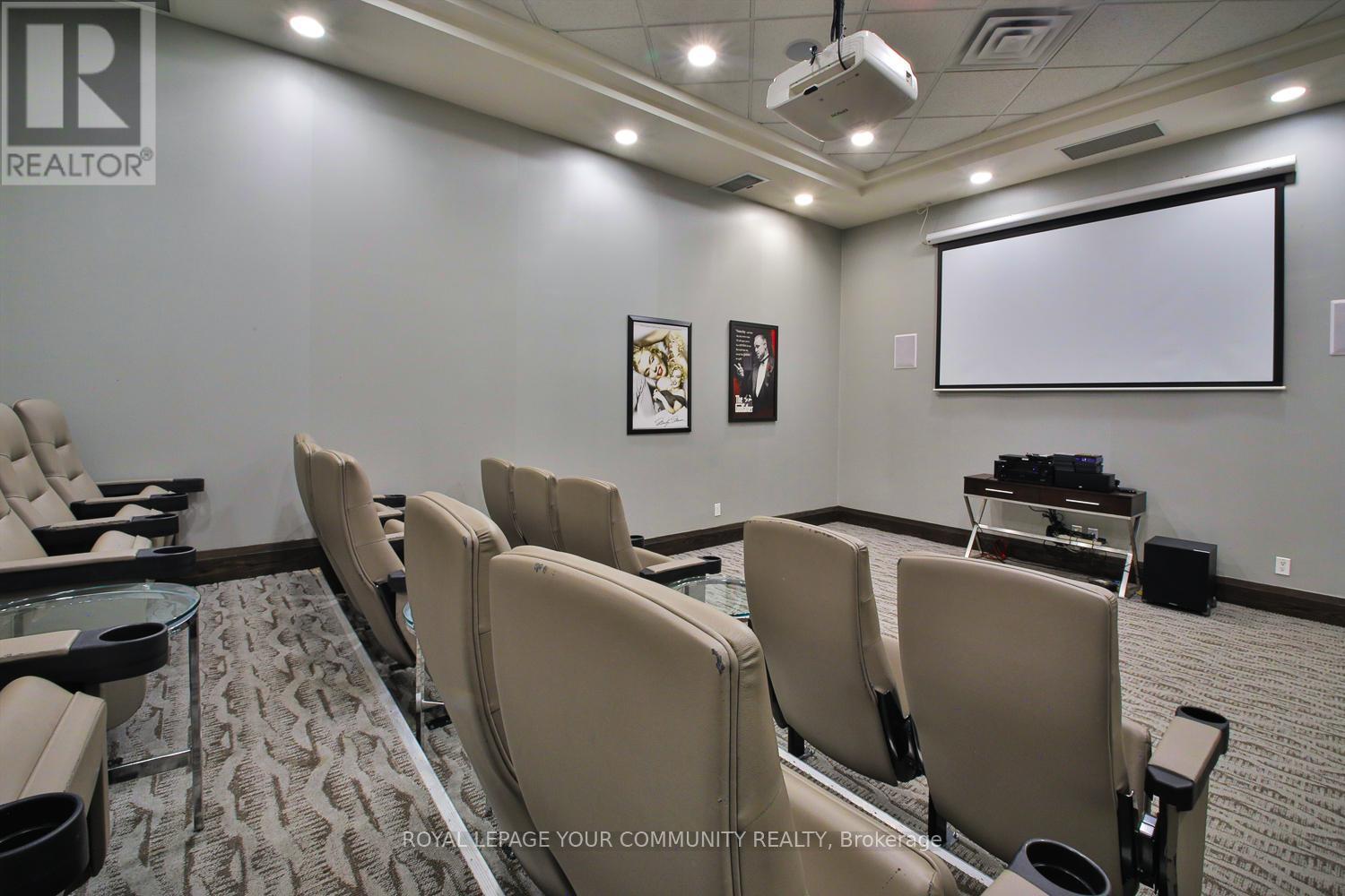 1127 - 25 Lower Simcoe Street, Toronto, ON - Indoor Photo Showing Other Room