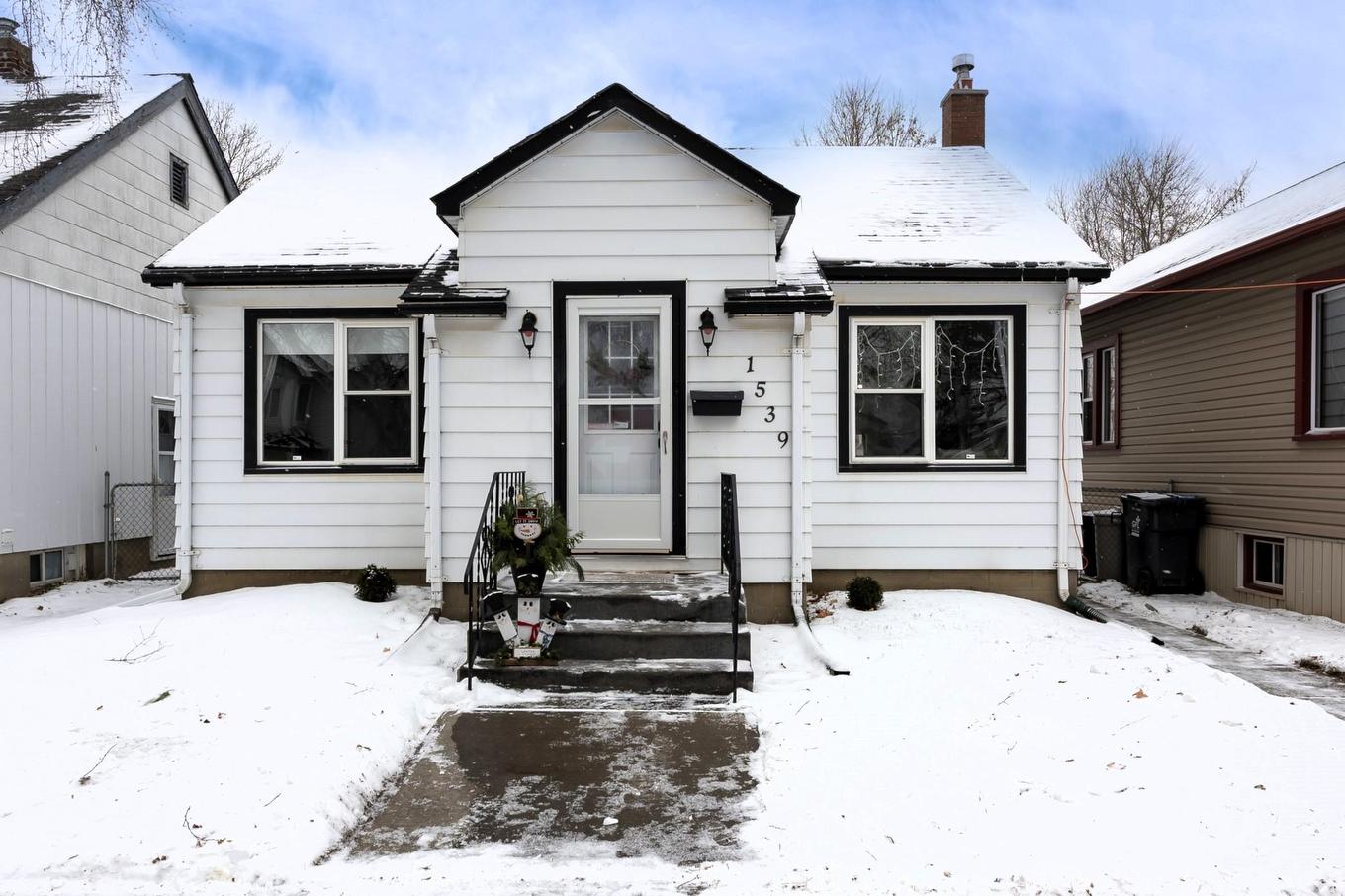 1539 Rankin Street, Thunder Bay, ON