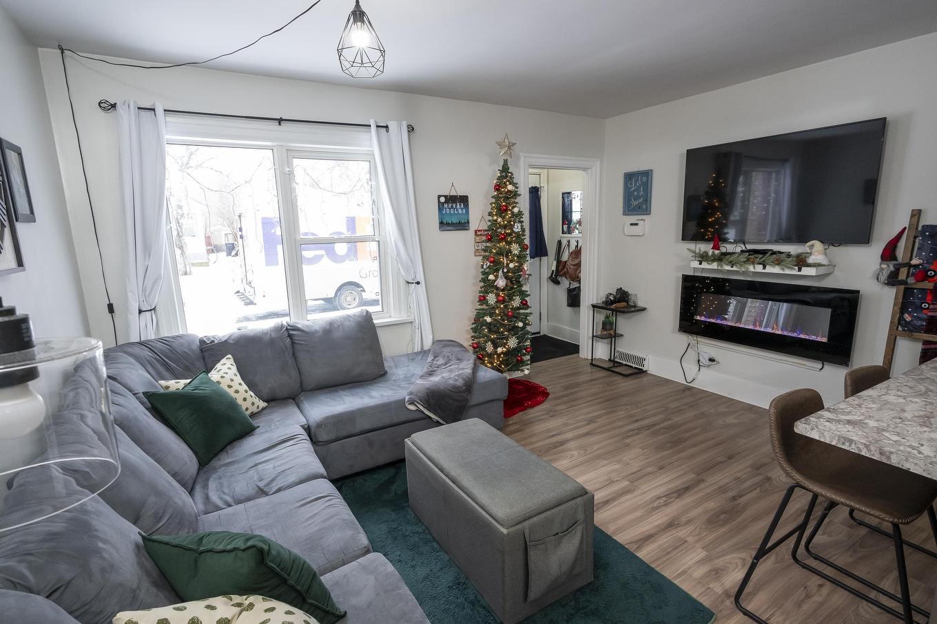 1539 Rankin Street, Thunder Bay, ON