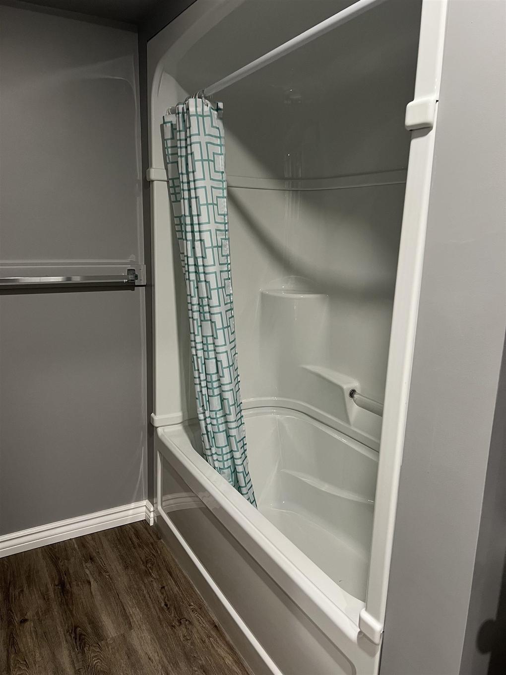 4 Steedman Drive, Marathon, ON - Indoor Photo Showing Bathroom