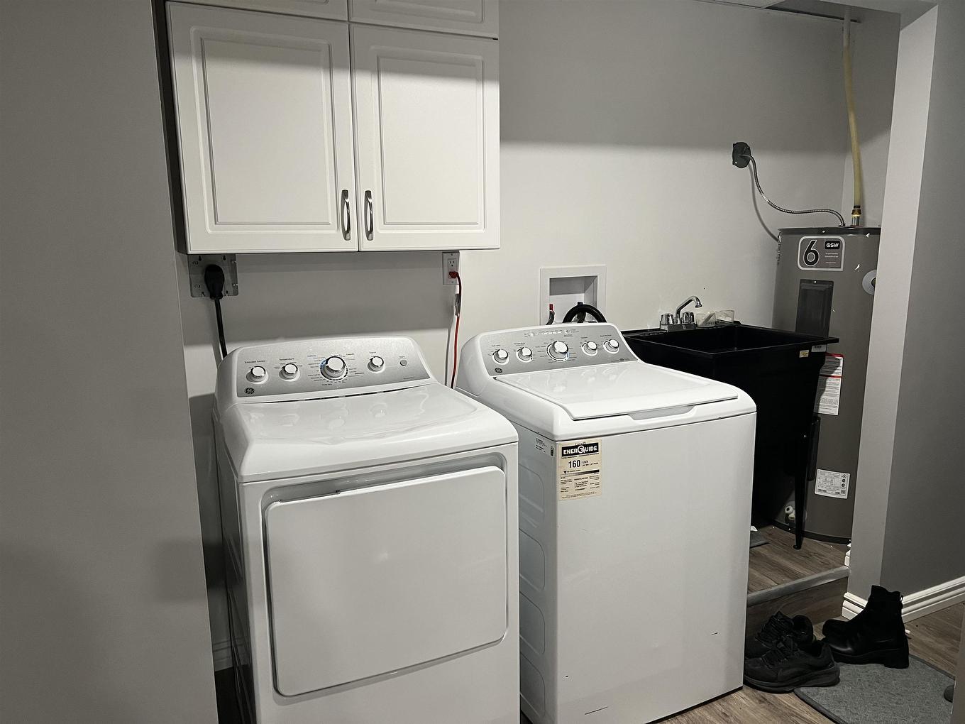 4 Steedman Drive, Marathon, ON - Indoor Photo Showing Laundry Room