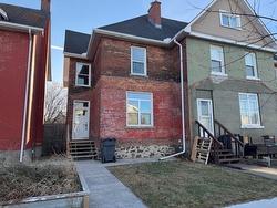 136 Dease Street Thunder Bay, ON P7C 2H6