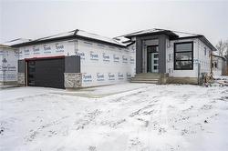 47 Oshanski PL West St Paul, MB R4A 0H6